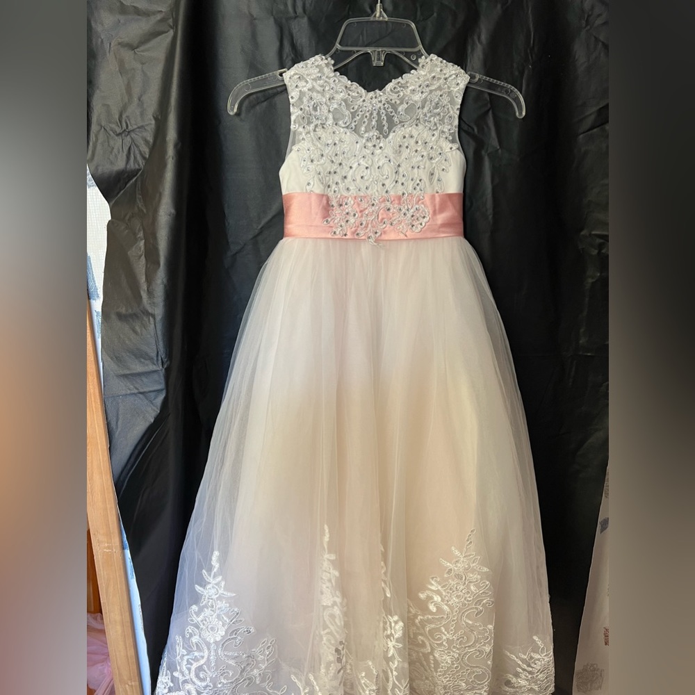 NWOT White corset back dress with pink bows